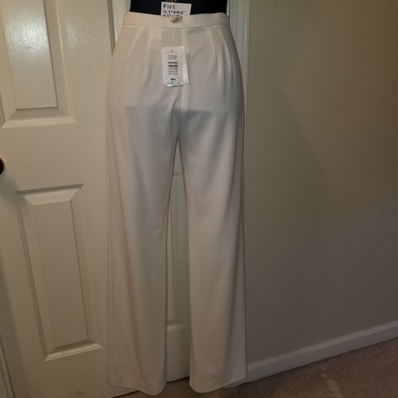#353 NWT C.L.O.T.H.E.S. 6 White Stretch Waist Pant - Picture 2 of 8